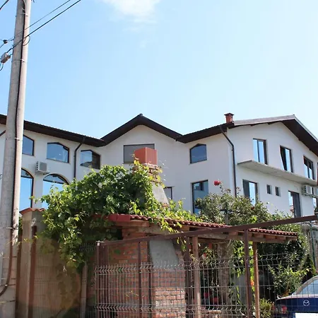 Pensiunea Vreau Un Dan 3* Костинешти