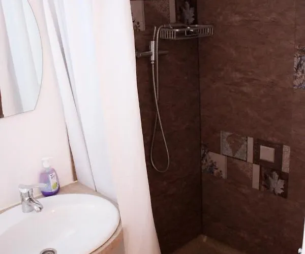 Гостевой дом Pensiunea Vreau Un Dan